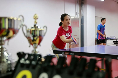 活力飛揚(yáng)，健康同行——北京市垂楊柳醫(yī)院工會(huì)慶祝建院50周年乒乓球比賽圓滿(mǎn)收拍